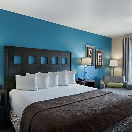 Oxford Suites Silverdale Zewnętrze zdjęcie