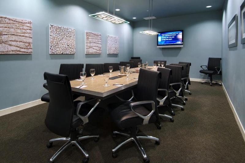 Oxford Suites Silverdale Zewnętrze zdjęcie