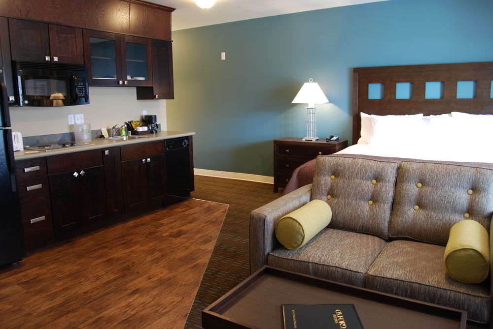 Oxford Suites Silverdale Zewnętrze zdjęcie