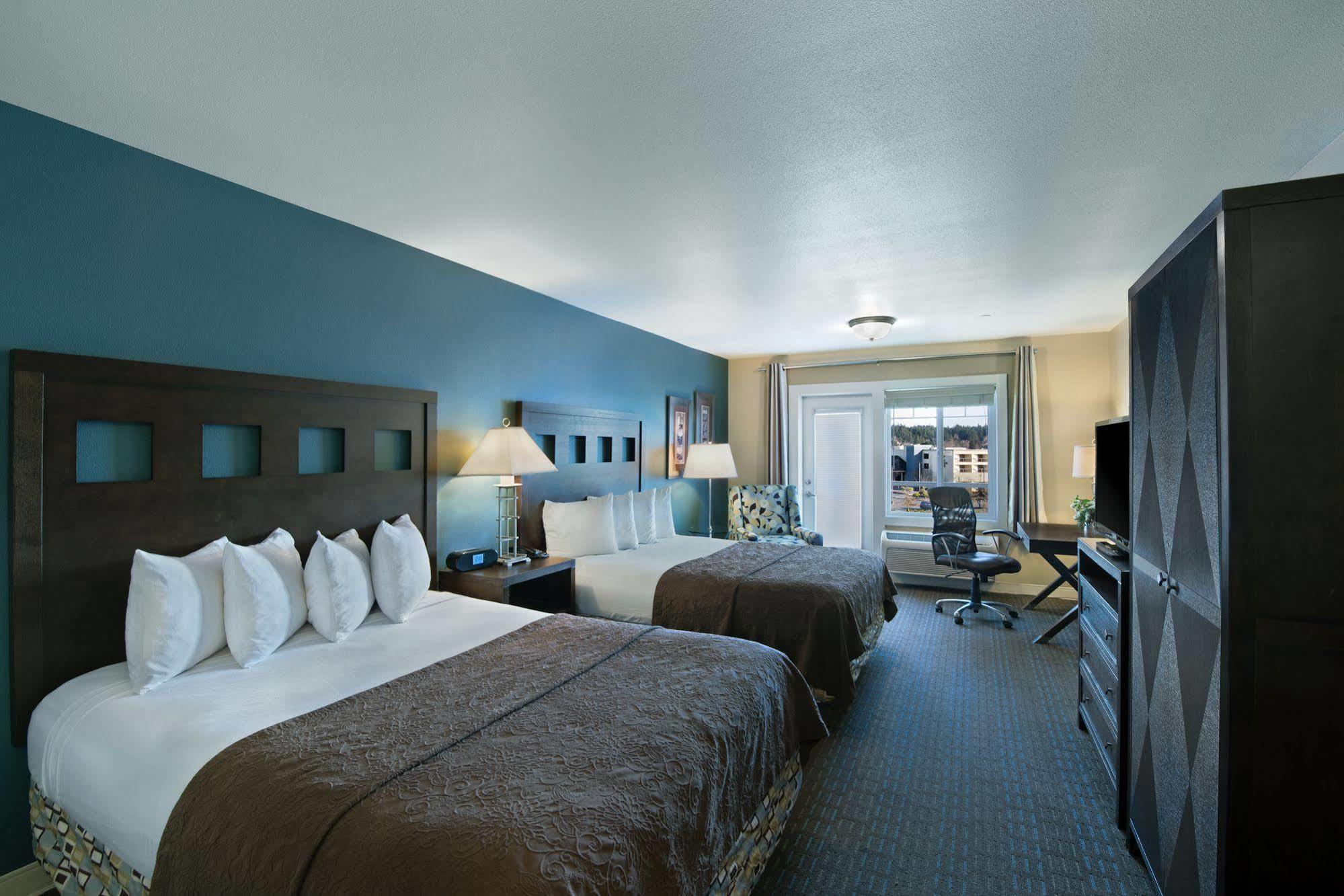 Oxford Suites Silverdale Zewnętrze zdjęcie