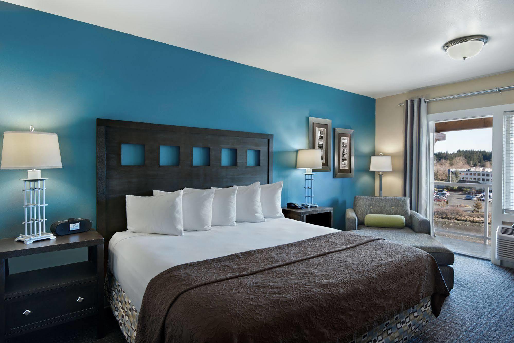 Oxford Suites Silverdale Zewnętrze zdjęcie