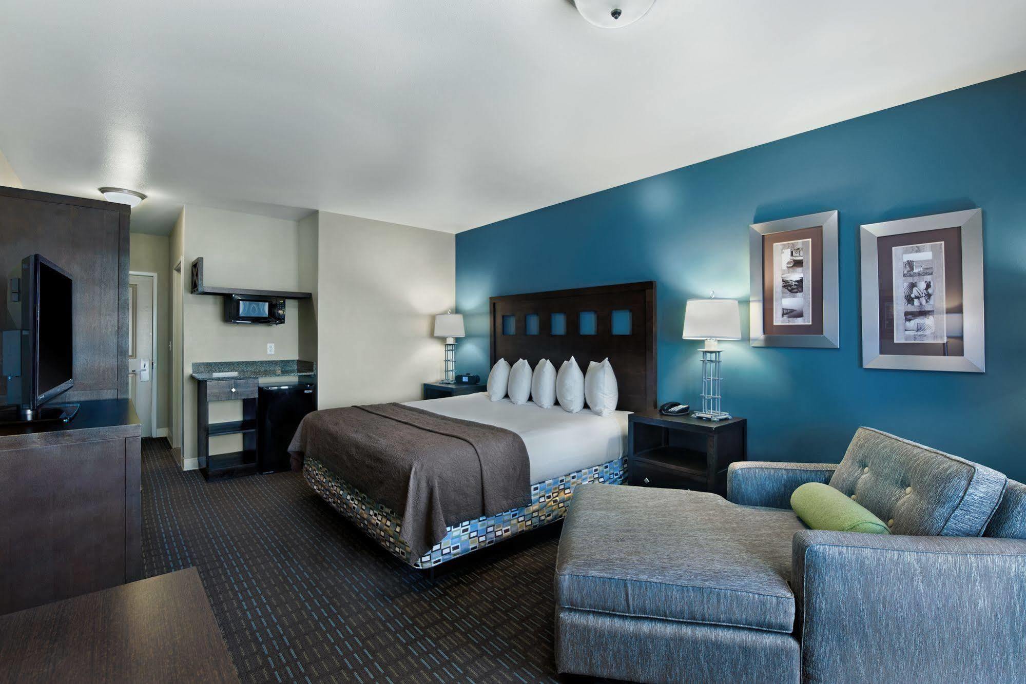 Oxford Suites Silverdale Zewnętrze zdjęcie